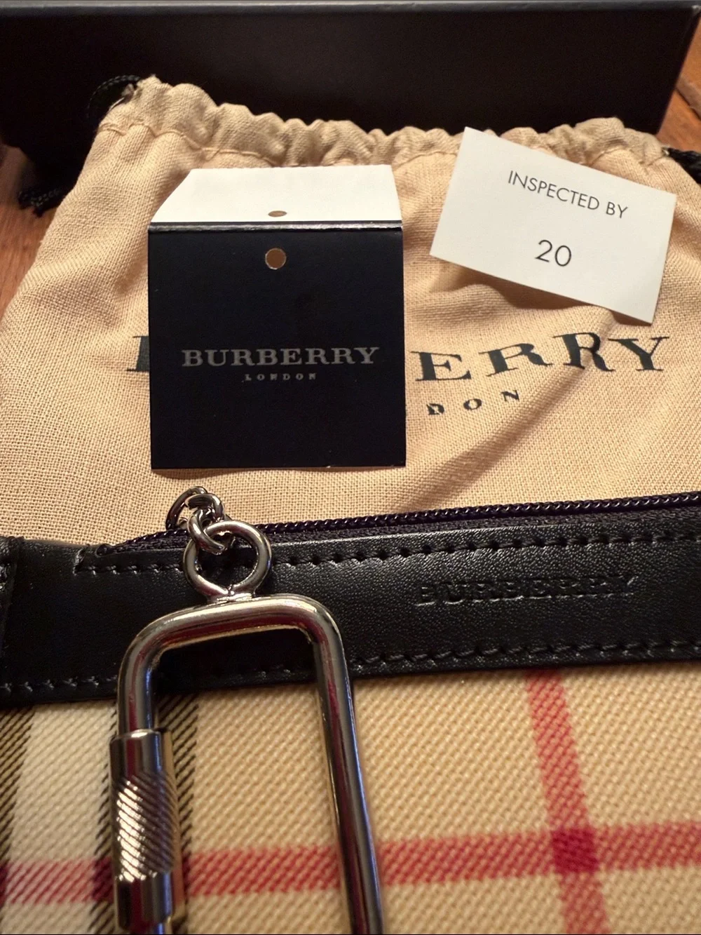 New w Tags Burberry Nova Check card case/ Key pouch